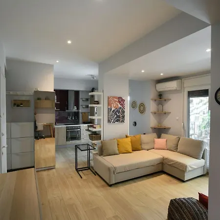 Apartment Bright & Central